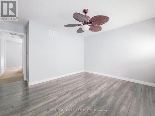228 Sunny Meadow Court, Kitchener, ON - Indoor Photo Showing Other Room