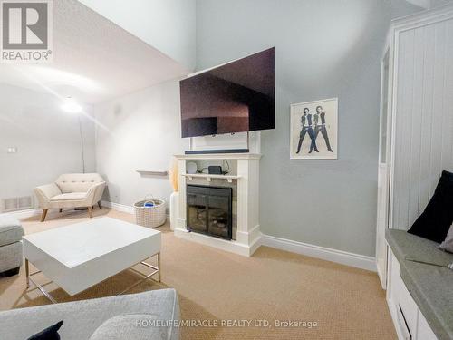 228 Sunny Meadow Court, Kitchener, ON - Indoor With Fireplace
