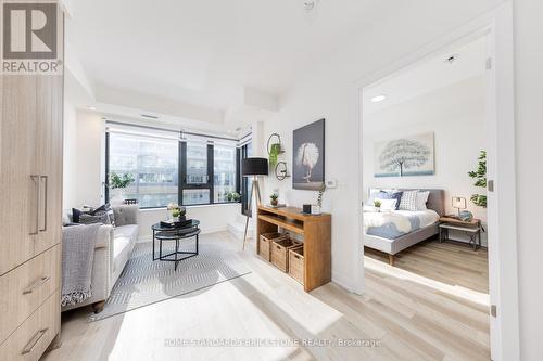 314 - 840 St Clair Avenue, Toronto, ON - Indoor