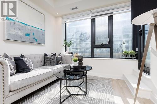 314 - 840 St Clair Avenue, Toronto, ON - Indoor Photo Showing Other Room