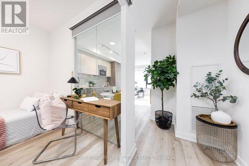 314 - 840 St Clair Avenue, Toronto, ON - Indoor Photo Showing Other Room