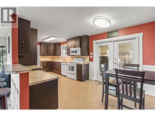 5207 Alain Road, Vernon, BC - Indoor