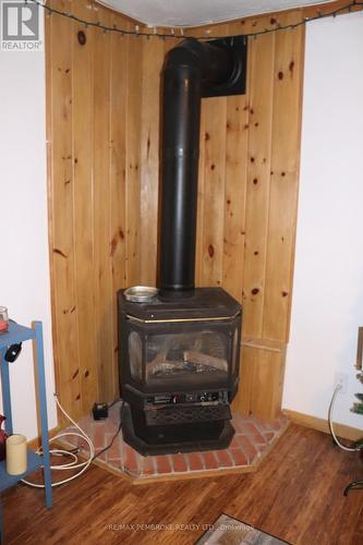 240 Dunlop Street, Pembroke, ON - Indoor