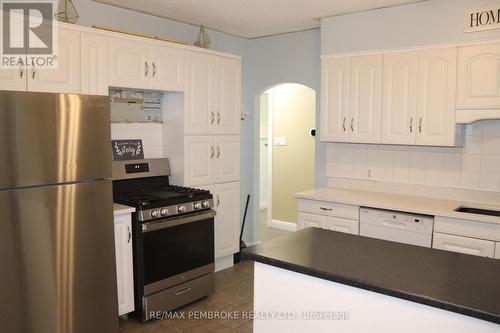 240 Dunlop Street, Pembroke, ON - Indoor Photo Showing Kitchen
