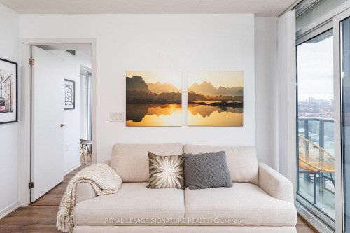 2121E-36 Lisgar Street, Toronto, ON - Indoor