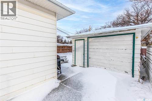 836 Keith Street, Moose Jaw, SK - Outdoor With Exterior