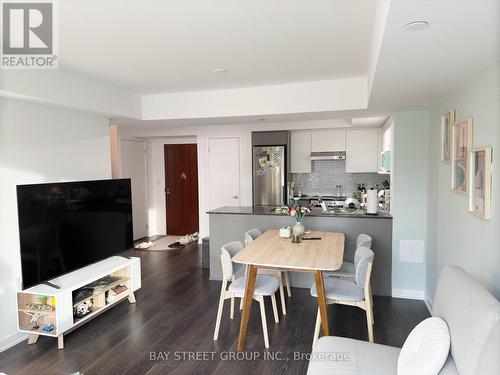 5 - 150 Flemington Road, Toronto, ON - Indoor Photo Showing Dining Room