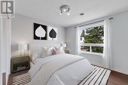 2ND FLOOR - 983 VICTORIA PARK AVENUE  Toronto, ON M4B 2J4