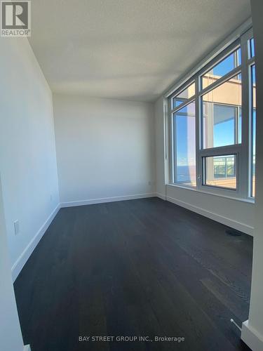 7807 - 3 Concord Cityplace Way, Toronto, ON - Indoor Photo Showing Other Room