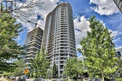 1714 - 181 VILLAGE GREEN SQUARE  Toronto, ON M1S 0K6