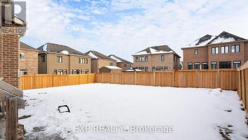 19 Meadow Vista Crescent, East Gwillimbury, ON - Outdoor