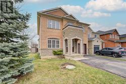 46 TEAL CRESCENT  Vaughan, ON L4H 2V5