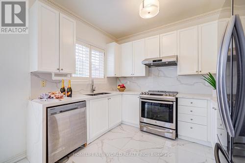 46 Teal Crescent, Vaughan, ON - Indoor Photo Showing Kitchen With Double Sink