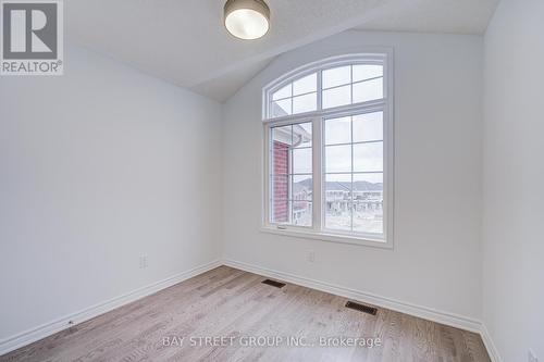 118 Azure Drive, Markham, ON - Indoor Photo Showing Other Room