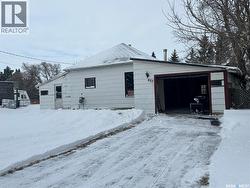 802 Athabaska AVENUE  Grenfell, SK S0G 2B0
