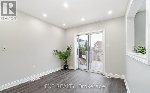 15 Lynn Street, Bradford West Gwillimbury, ON - Indoor Photo Showing Other Room