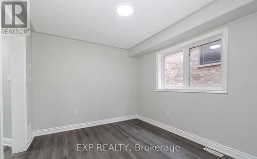 15 Lynn Street, Bradford West Gwillimbury, ON - Indoor Photo Showing Other Room