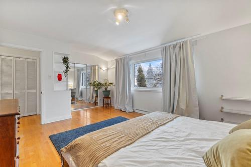 Chambre à coucher - 233 Av. Lakeview, Pointe-Claire, QC - Indoor Photo Showing Bedroom