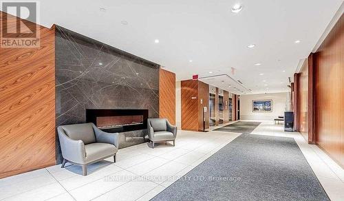 809 - 9 Valhalla Inn Road, Toronto, ON - Indoor Photo Showing Other Room