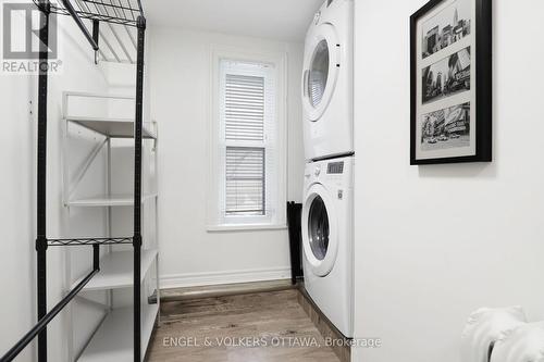 In Unit Laundry - 2 - 127 Third Avenue, Ottawa, ON - Indoor Photo Showing Laundry Room