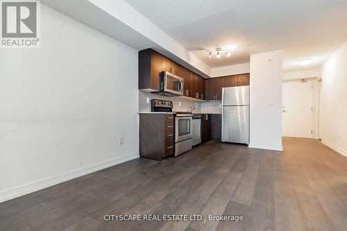 1905 - 1420 Dupont Street, Toronto, ON - Indoor Photo Showing Kitchen