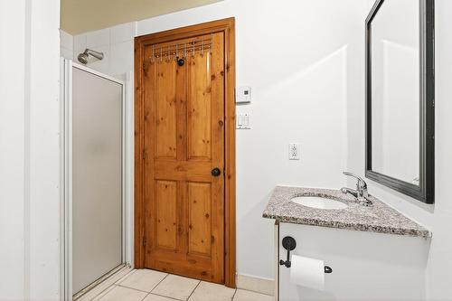 Bathroom - 3-4500 Av. Henri-Julien, Montréal (Le Plateau-Mont-Royal), QC - Indoor Photo Showing Bathroom