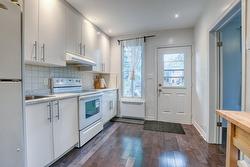 6559 Av. du Parc  Montréal (Rosemont/La Petite-Patrie), QC H2V 4J1