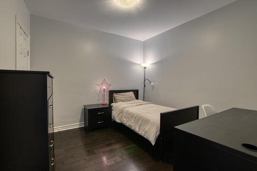 Chambre à coucher - 6559 Av. Du Parc, Montréal (Rosemont/La Petite-Patrie), QC - Indoor Photo Showing Bedroom