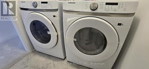 925 Douro Street, Stratford, ON - Indoor Photo Showing Laundry Room