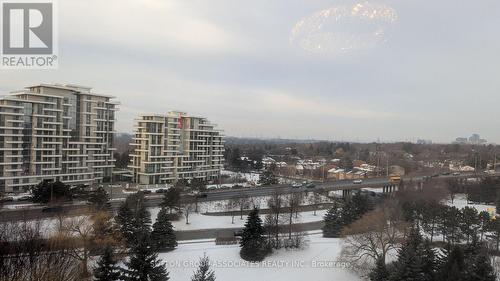 1018 - 7905 Bayview Avenue, Markham, ON - Outdoor With View