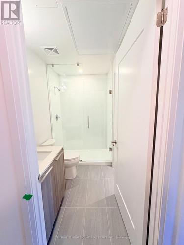 1601 - 65 Broadway Avenue, Toronto, ON - Indoor Photo Showing Bathroom