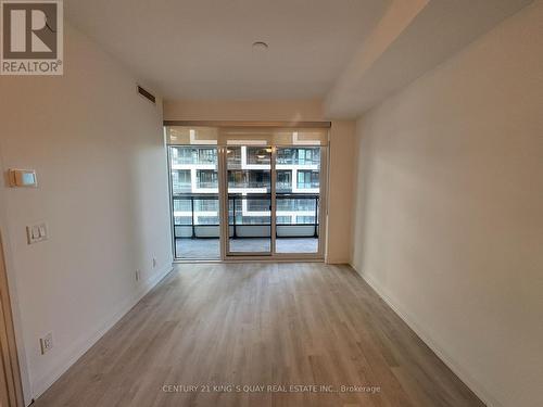 1601 - 65 Broadway Avenue, Toronto, ON - Indoor Photo Showing Other Room