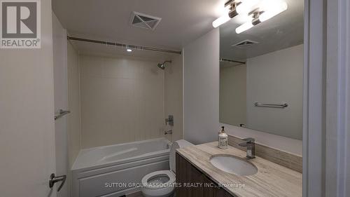 815 - 955 Bay Street, Toronto, ON - Indoor Photo Showing Bathroom