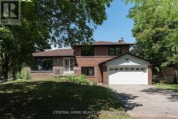 BSMT - 19 VALLEYCREST AVENUE  Markham, ON L3P 1H6