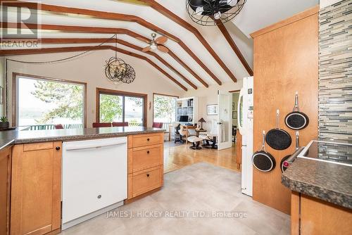 581 Rocky Point Lane, Deep River, ON - Indoor Photo Showing Other Room