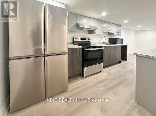 (Bsmt) - 7406 Majestic Trail, Niagara Falls, ON - Indoor Photo Showing Kitchen