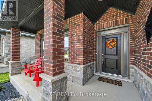 19 Statham Street, Strathroy-Caradoc (Se), ON - Outdoor With Deck Patio Veranda