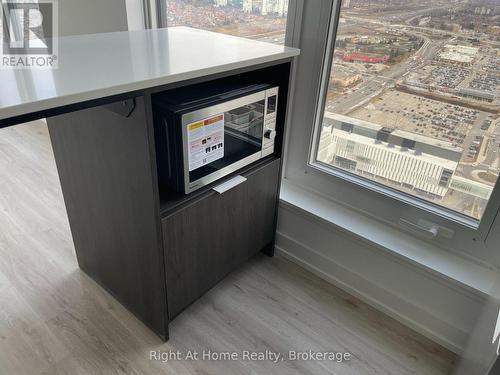 4103 - 395 Square One Drive, Mississauga (City Centre), ON - Indoor Photo Showing Other Room