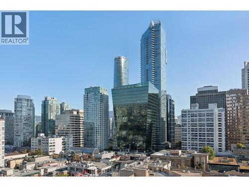 1203 1050 Smithe Street, Vancouver, BC - Outdoor With Facade