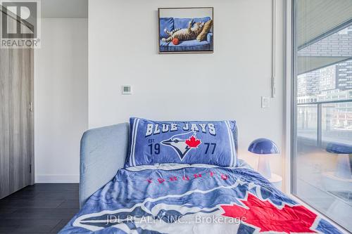 303 - 1 Concord Cityplace Way, Toronto, ON - Indoor Photo Showing Bedroom