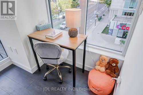 303 - 1 Concord Cityplace Way, Toronto, ON - 