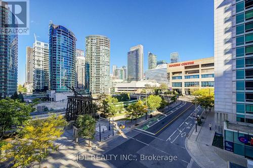 303 - 1 Concord Cityplace Way, Toronto, ON - Outdoor With Facade
