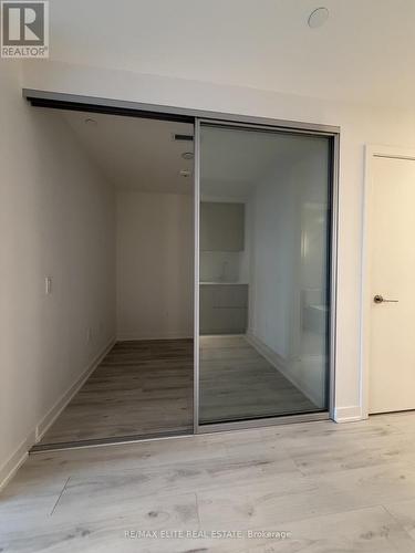 2011S - 110 Broadway Avenue, Toronto, ON - Indoor