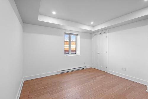 Bedroom - 306-37 Av. Roosevelt, Mont-Royal, QC - Indoor Photo Showing Other Room