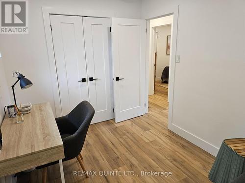 620 Sidney Street, Belleville (Belleville Ward), ON - Indoor