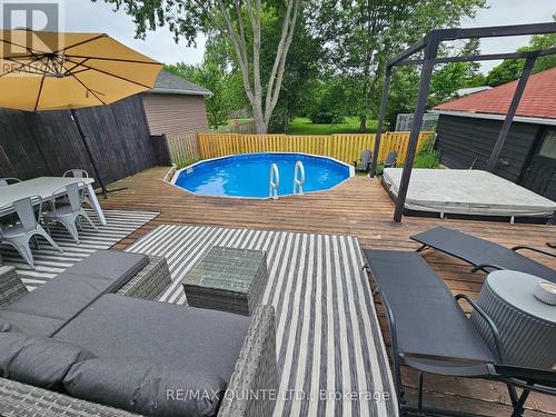620 Sidney Street, Belleville (Belleville Ward), ON - Outdoor With Above Ground Pool With Exterior