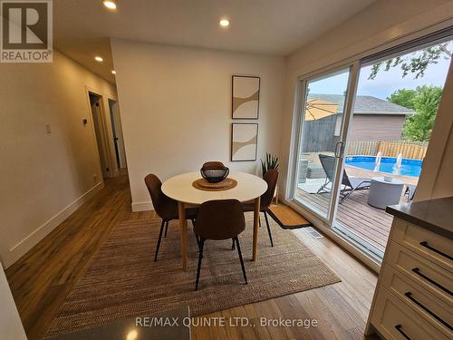 620 Sidney Street, Belleville (Belleville Ward), ON - Indoor Photo Showing Dining Room