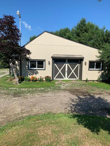 Garage - 511 Rg St-Louis, Saint-André-Avellin, QC - Outdoor