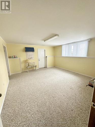 86 Glendale Drive E, Tillsonburg, ON - Indoor Photo Showing Other Room