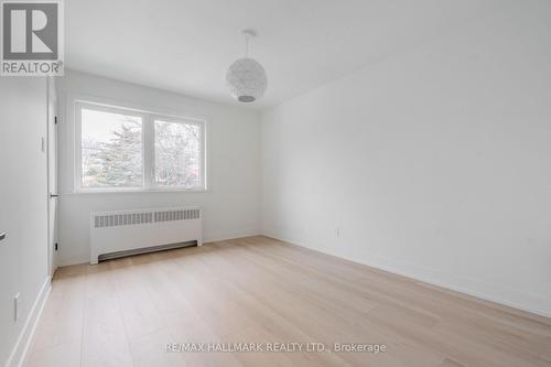 Main - 44 Robertsfield Crescent, Toronto, ON - Indoor Photo Showing Other Room